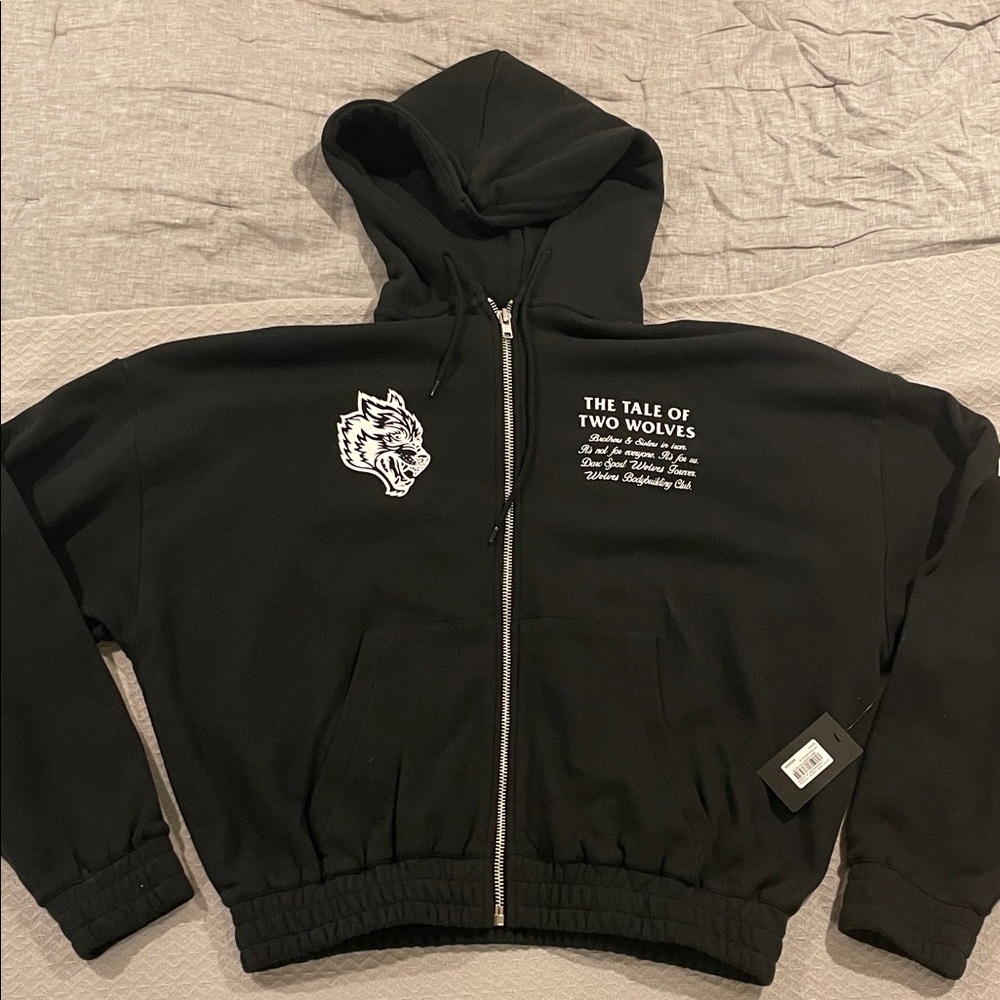 Darc Sport The Tale of Two Wolves Hoodie Mens Medium